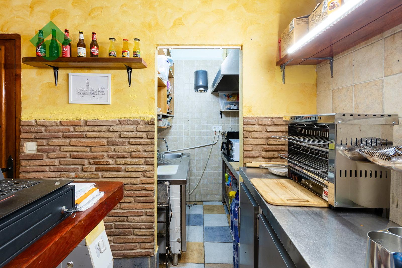 Local en Venta en Almuñécar