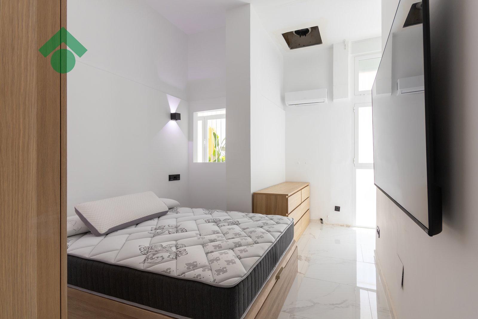 Apartment for Sale in Almuñécar