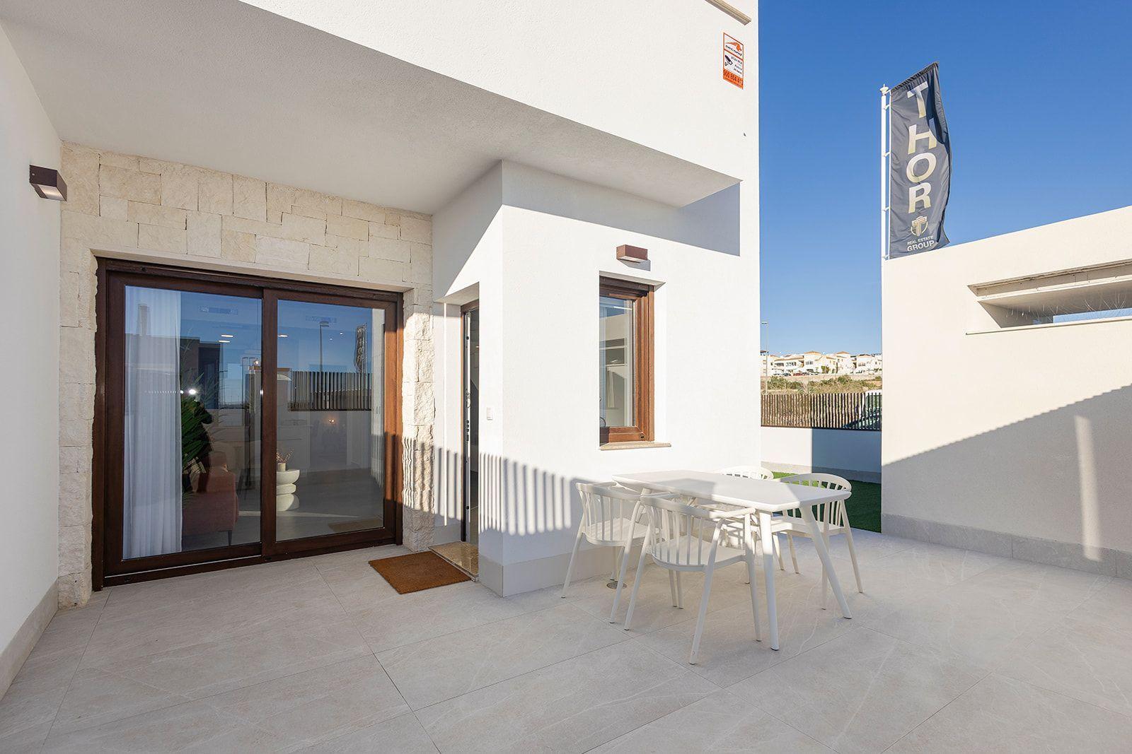 Chalet for Sale in Orihuela