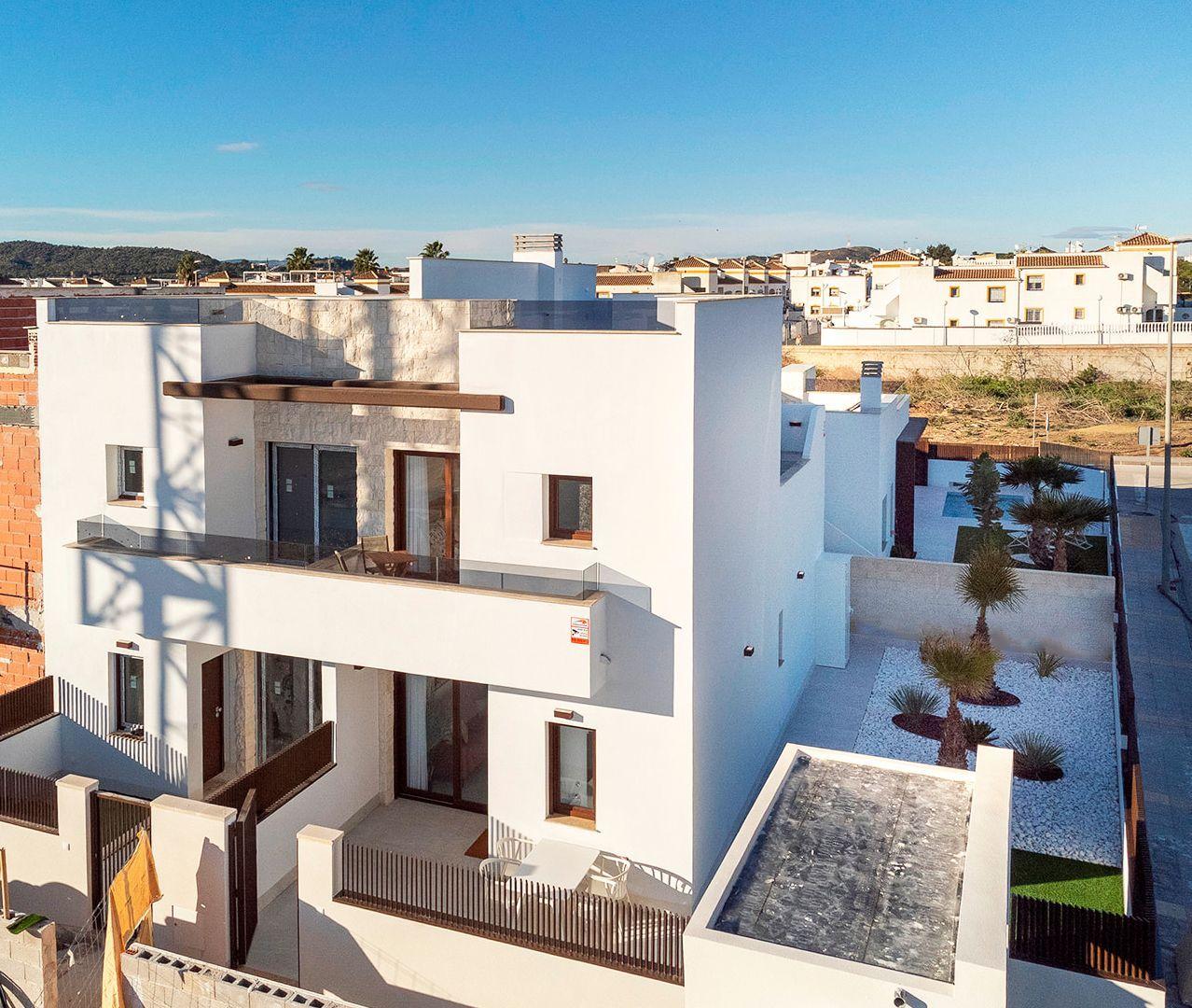 Chalet for Sale in Orihuela