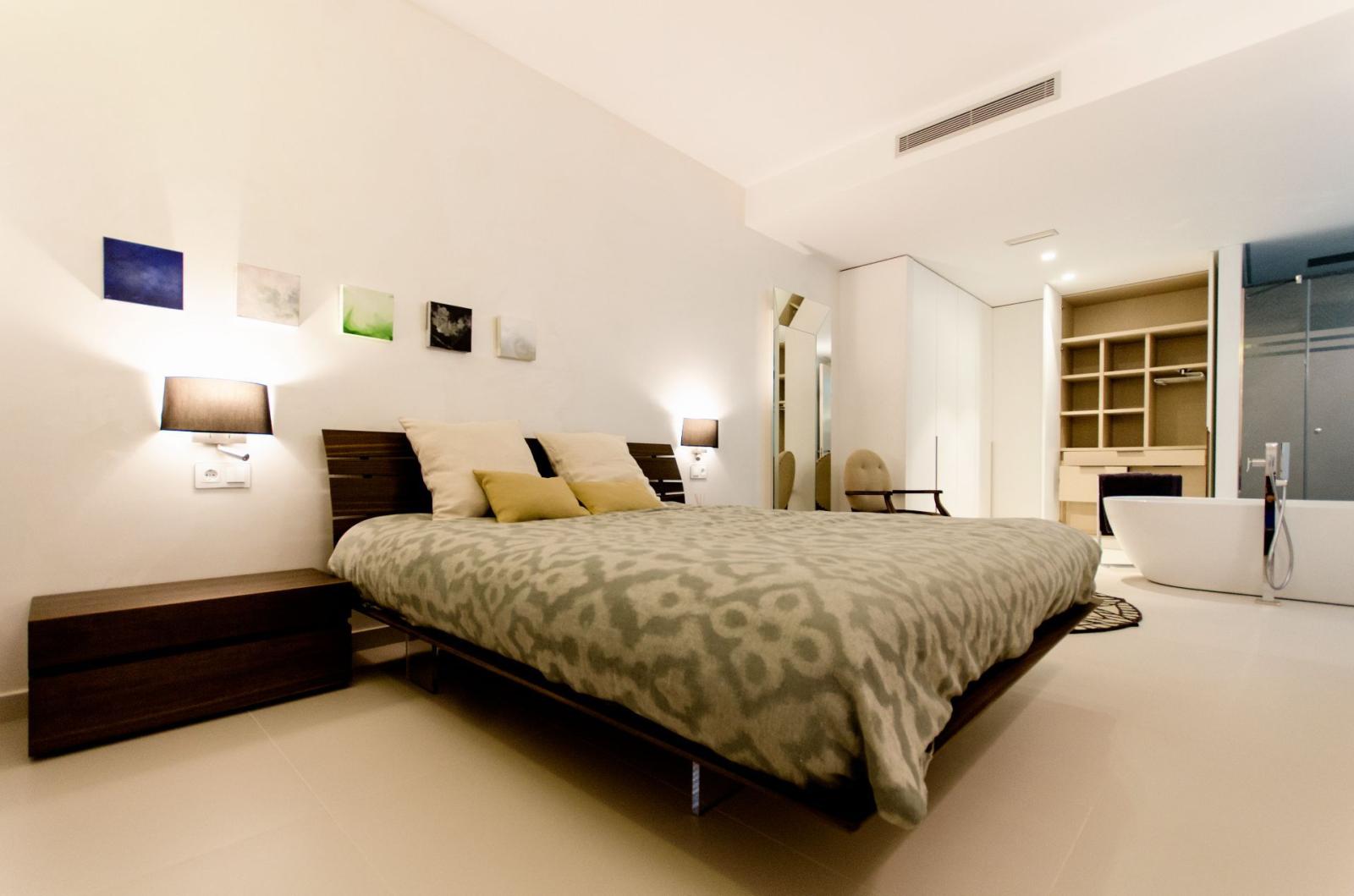 Chalet for Sale in San Miguel de Salinas