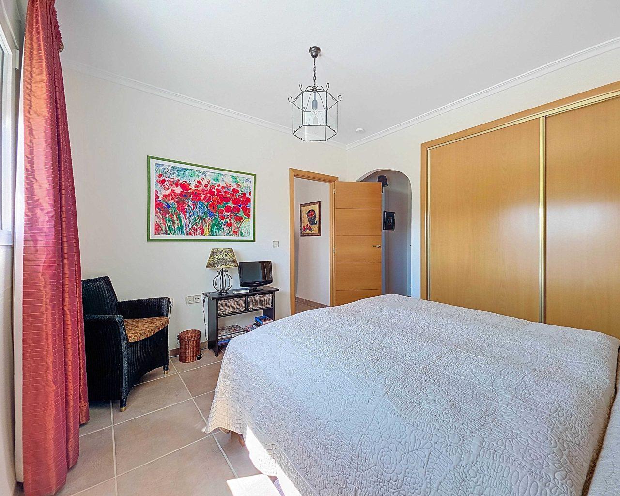 Villa for Sale in Ayora