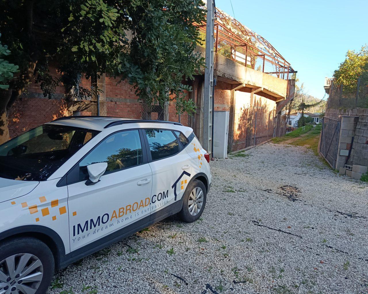 Villa for Sale in Villalonga
