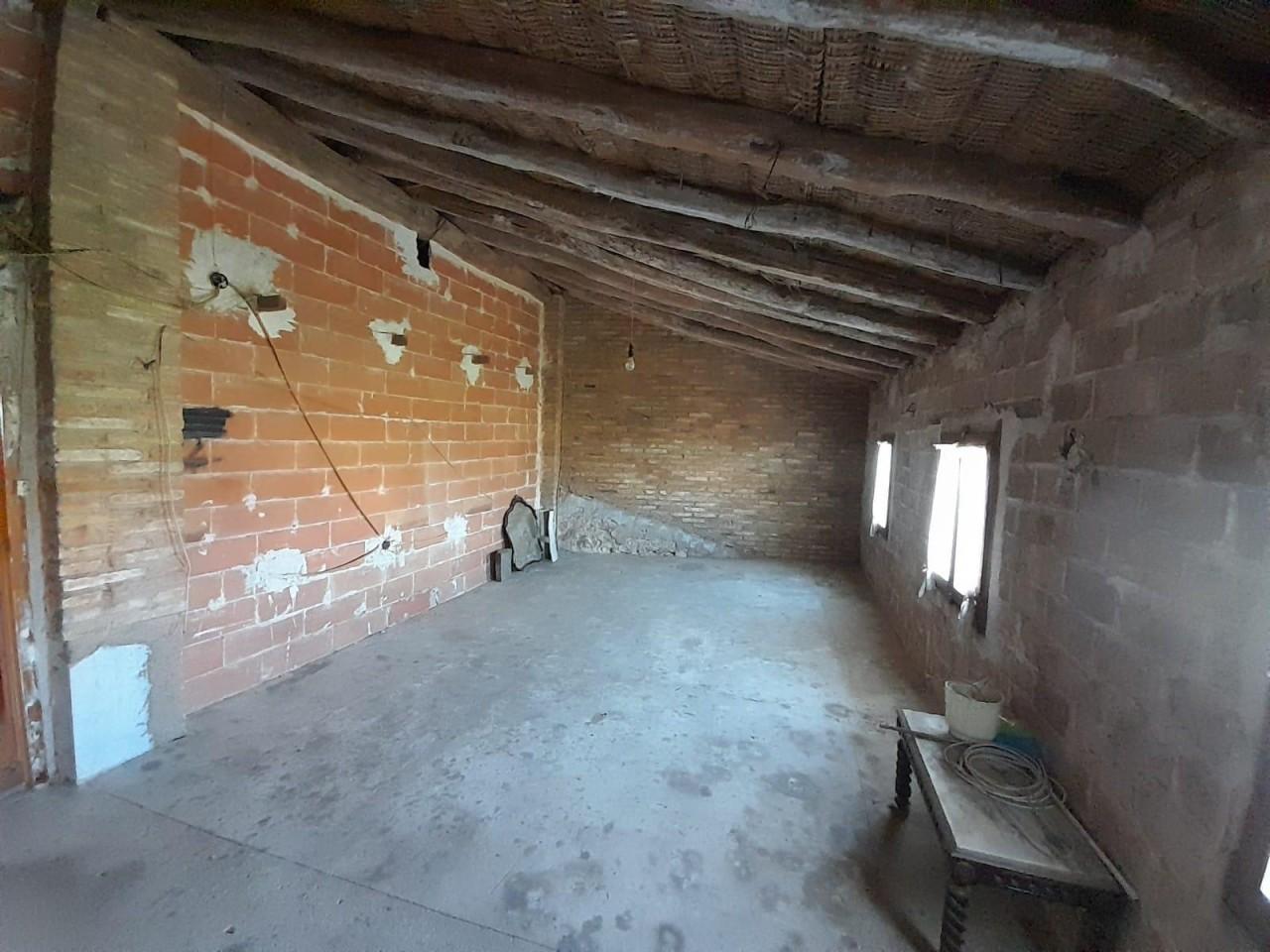 Villa for Sale in Benissanet