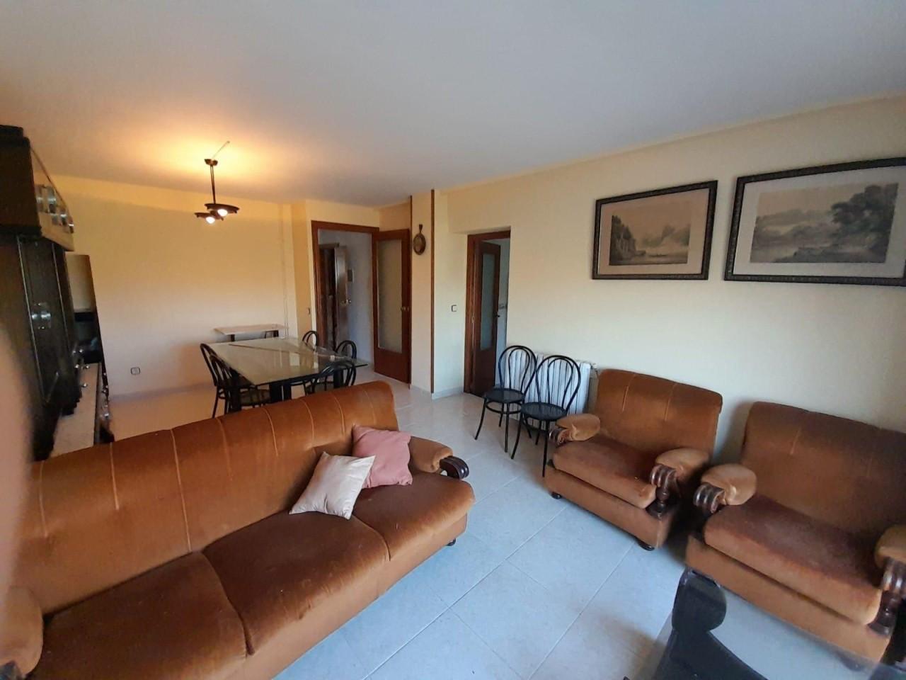 Villa for Sale in Benissanet