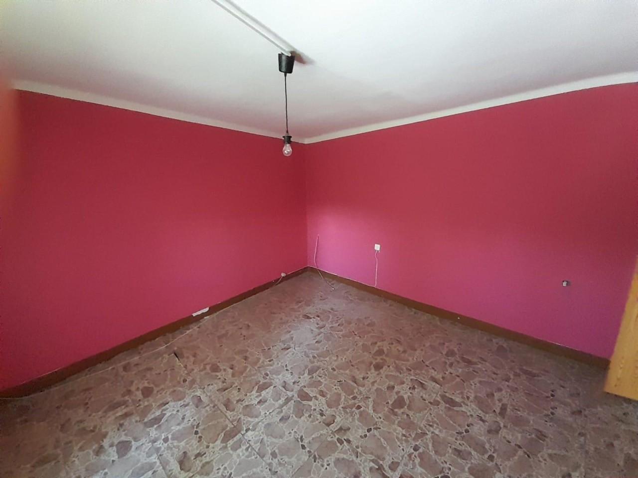 Villa for Sale in Benissanet