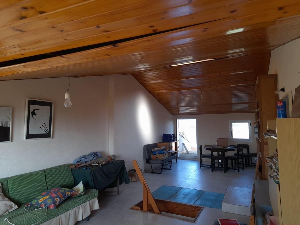 Villa for Sale in Benissanet