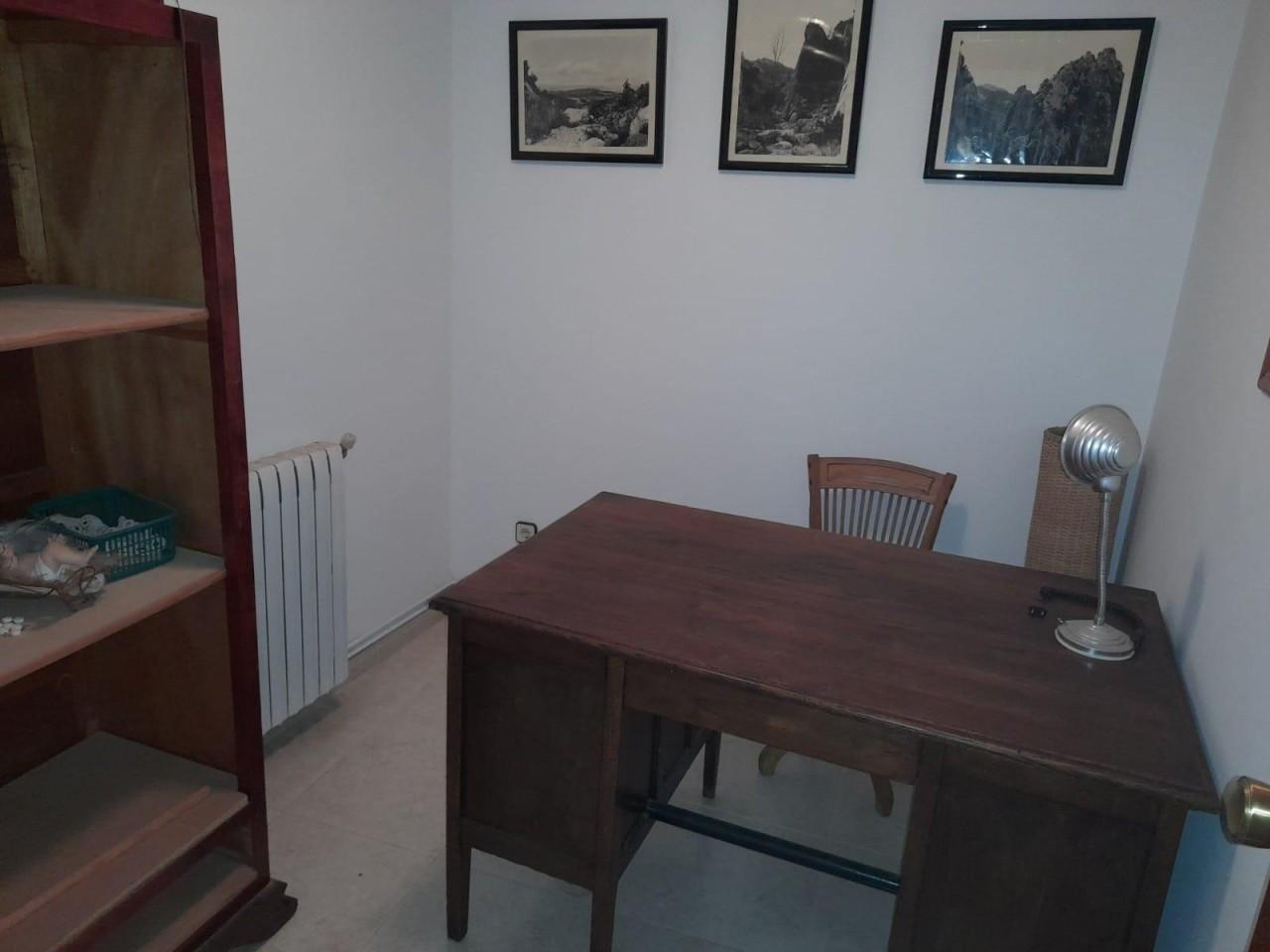 Villa for Sale in Benissanet