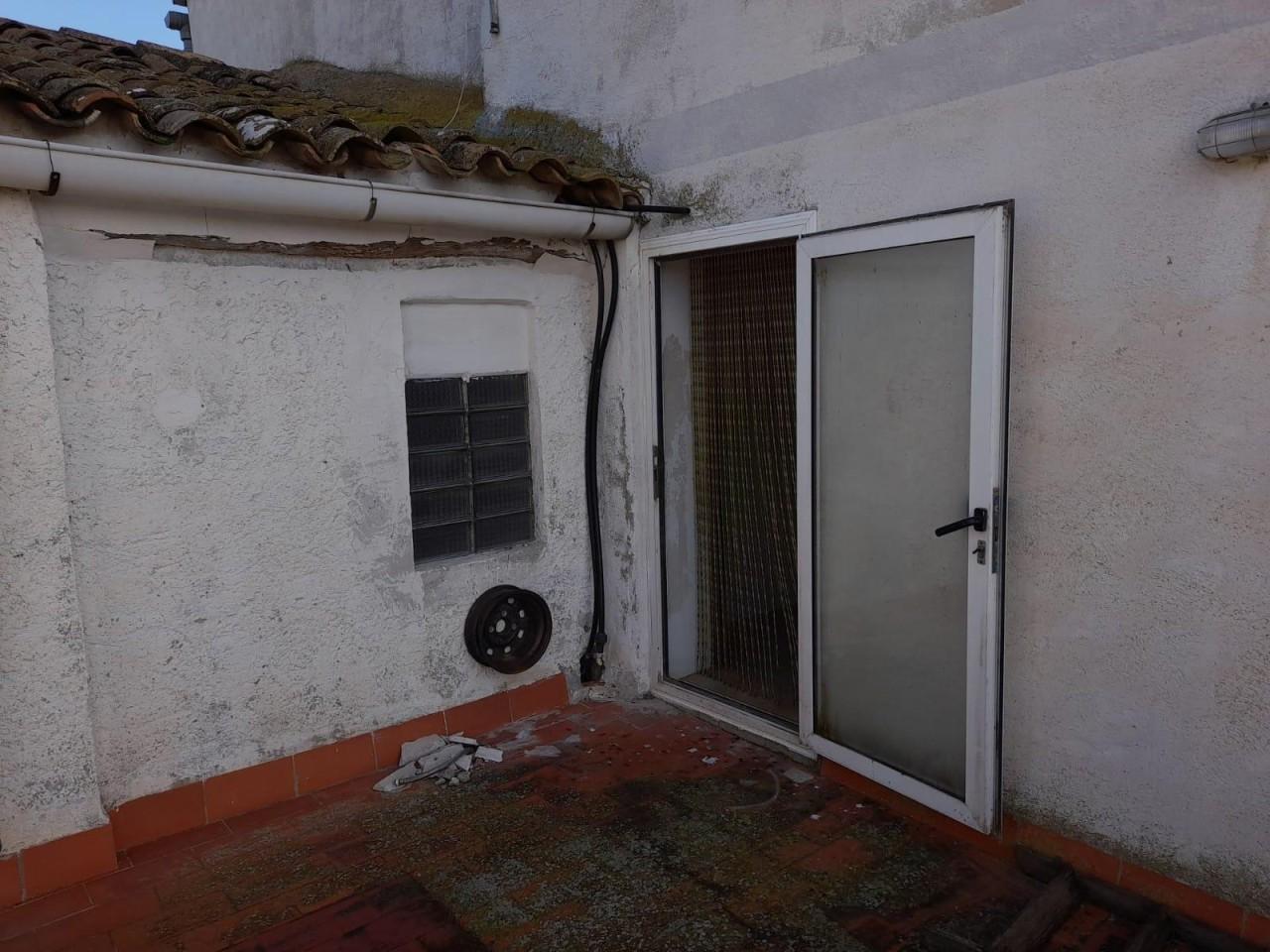 Villa for Sale in Benissanet