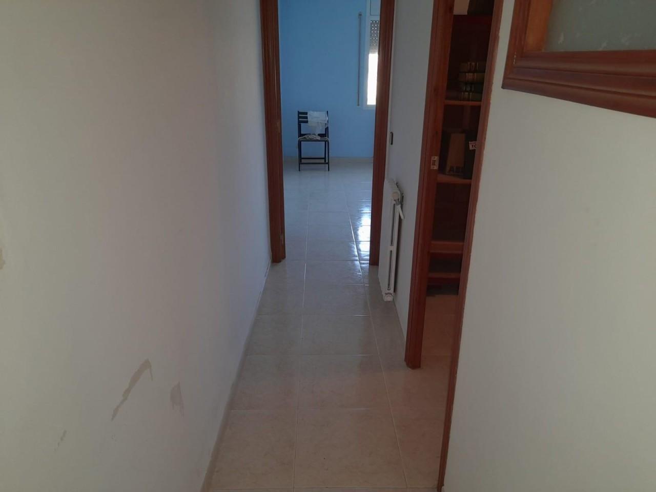 Villa for Sale in Benissanet