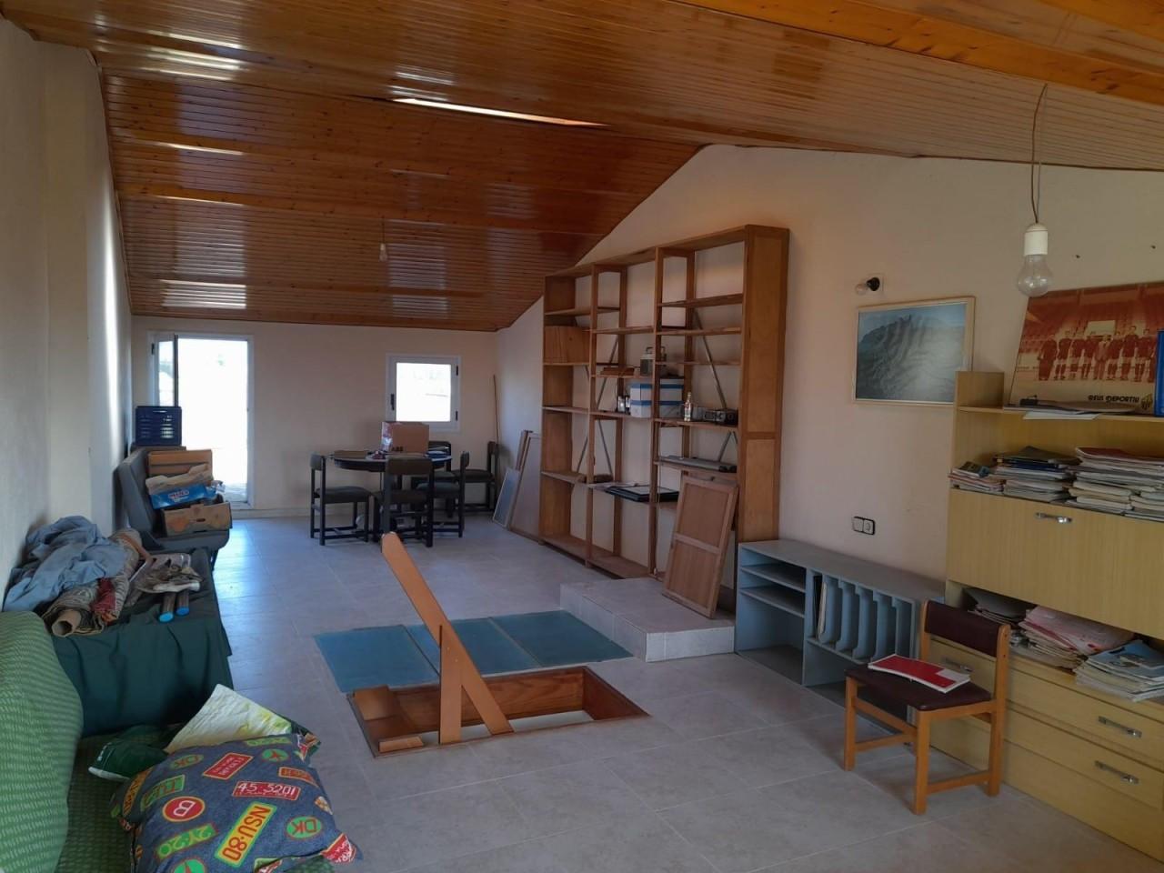 Villa for Sale in Benissanet
