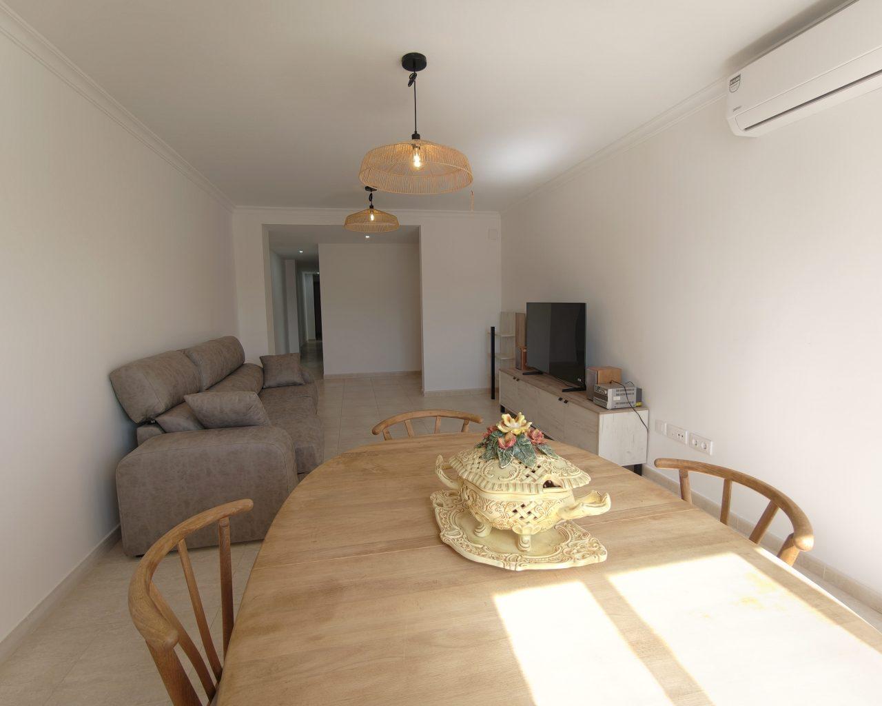 Apartment for Sale in Oliva