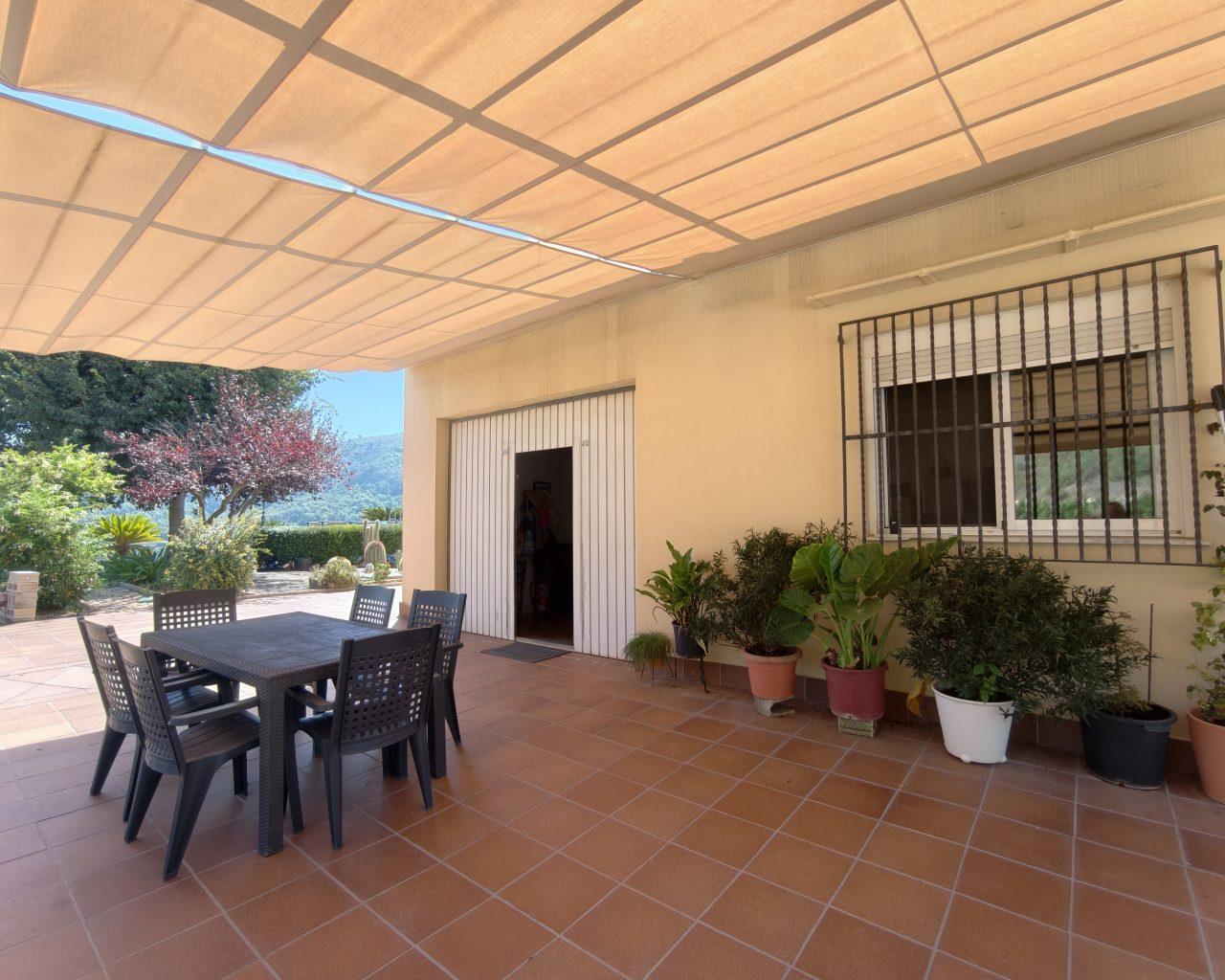 Villa for Sale in Gandia
