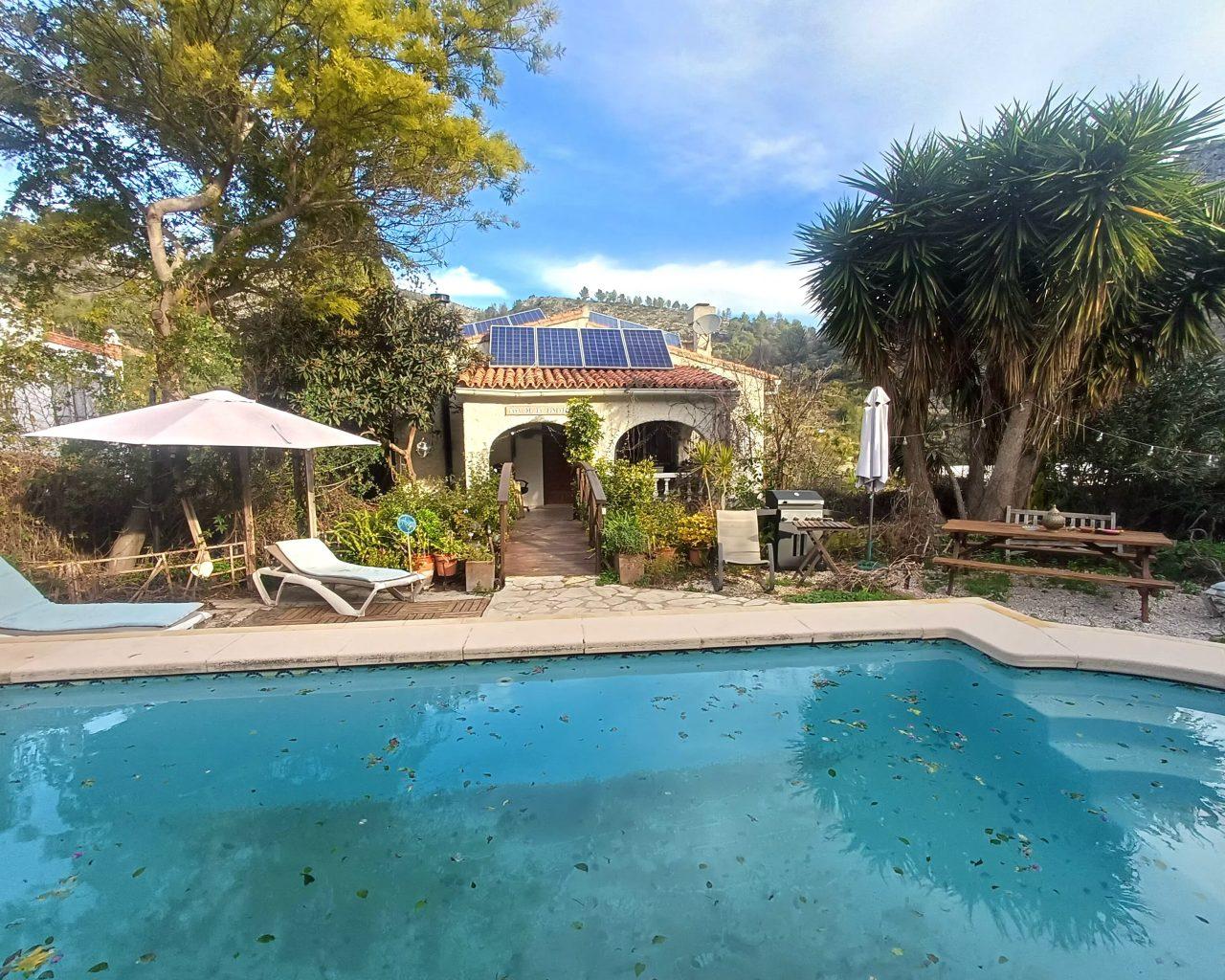 Villa for Sale in Villalonga