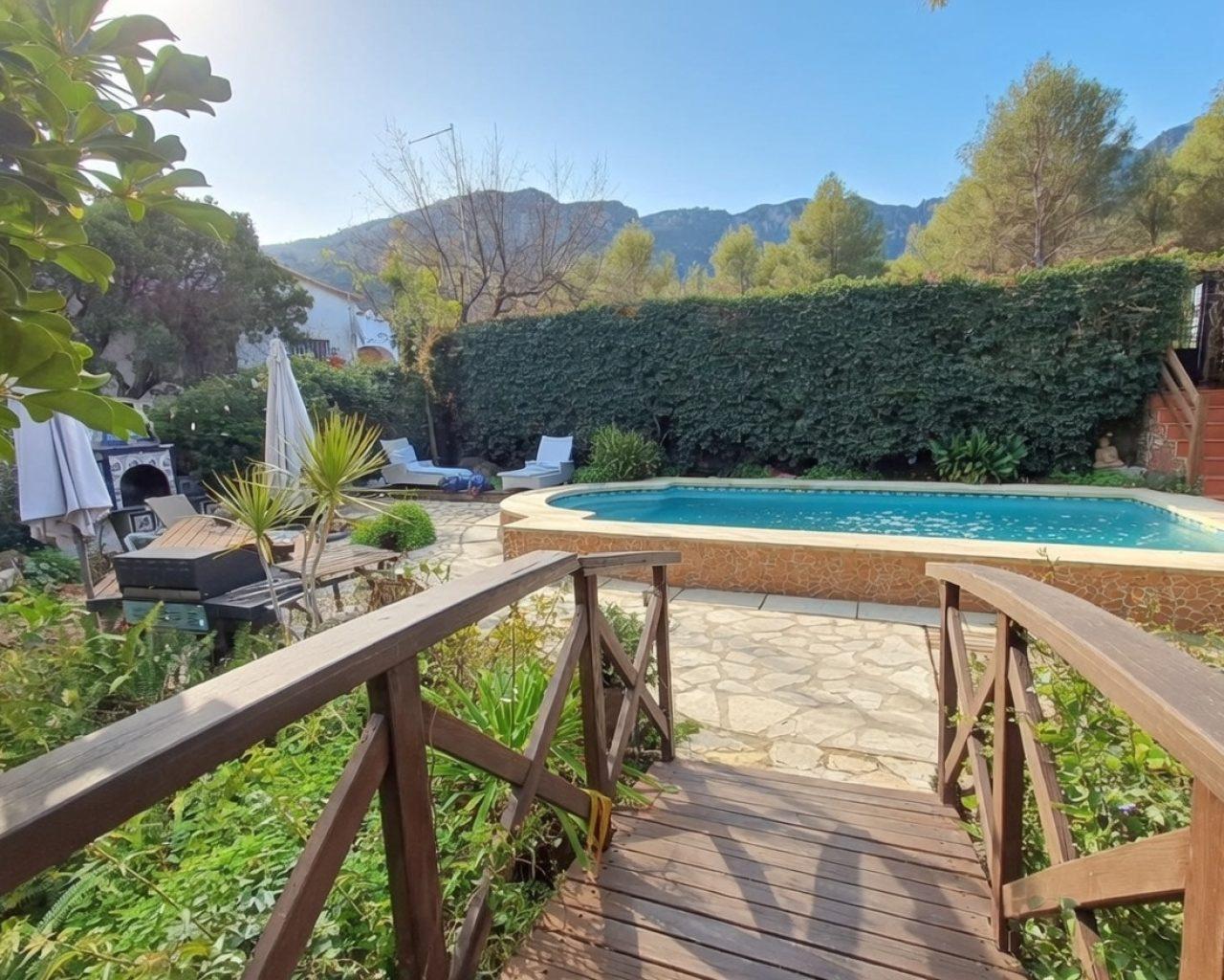 Villa for Sale in Villalonga