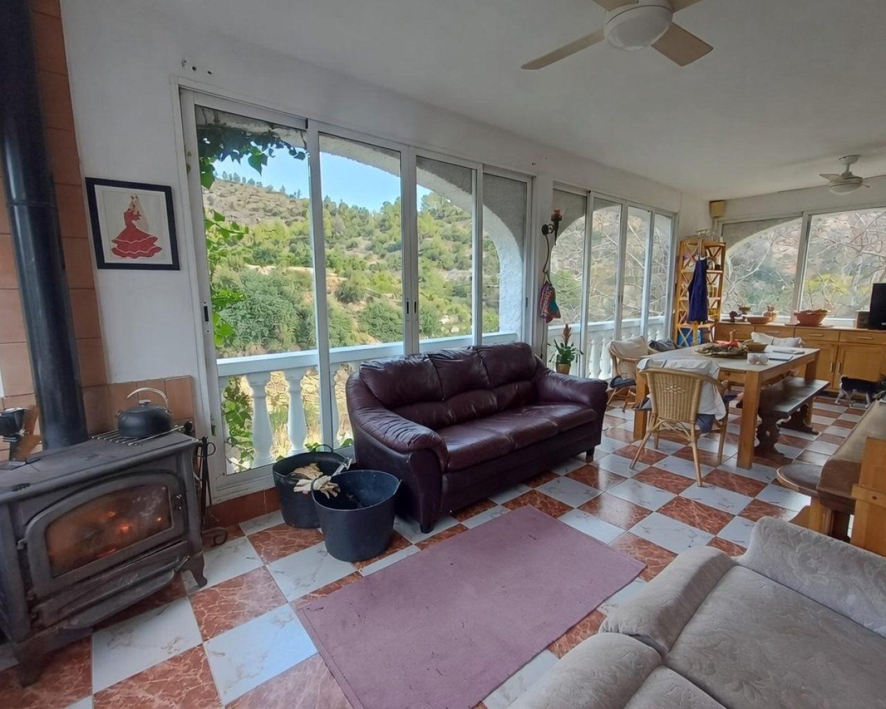 Villa for Sale in Villalonga