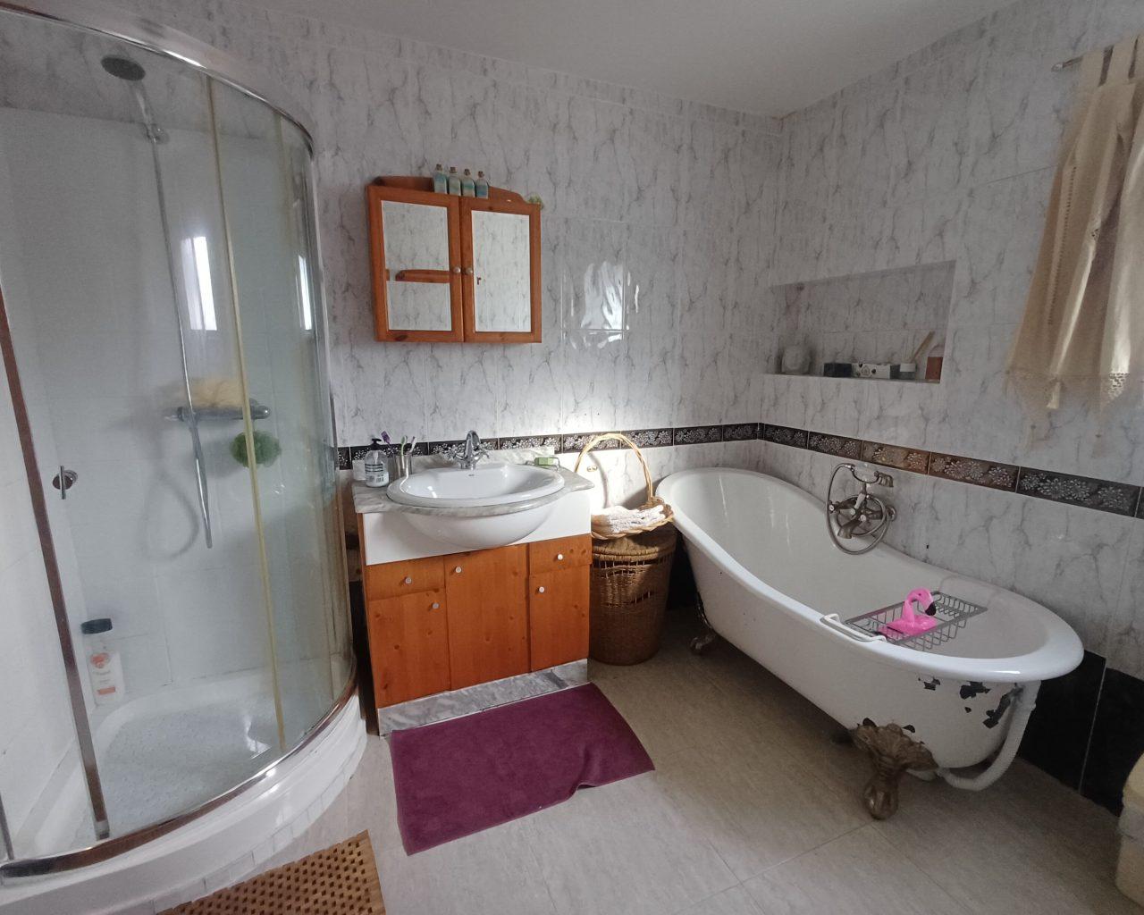 Villa for Sale in Villalonga