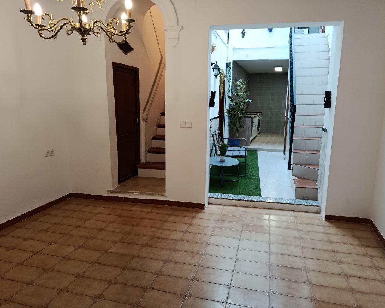 House for Sale in Oliva