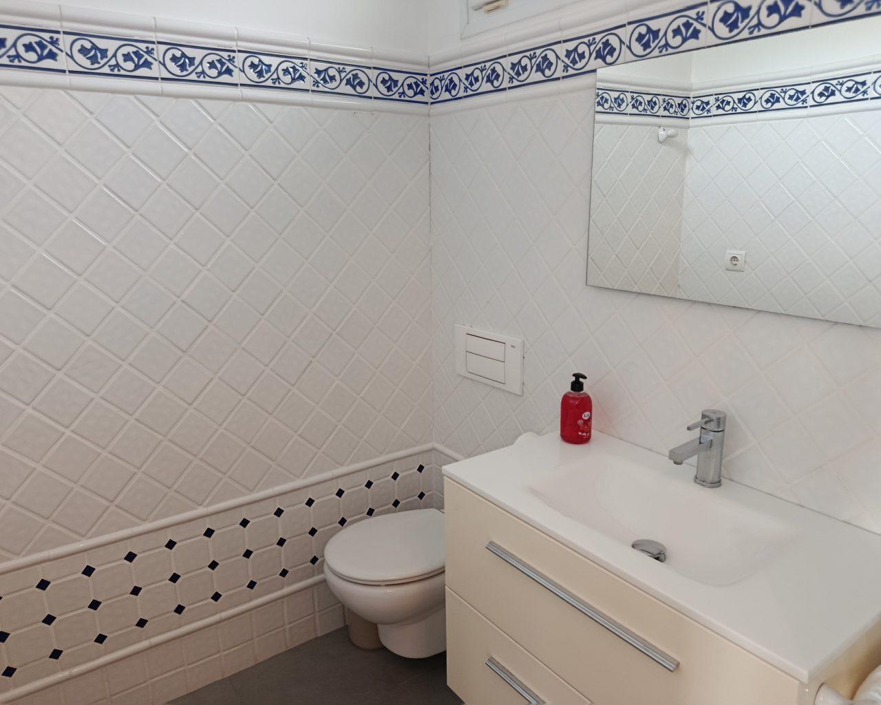 Villa for Sale in Oliva