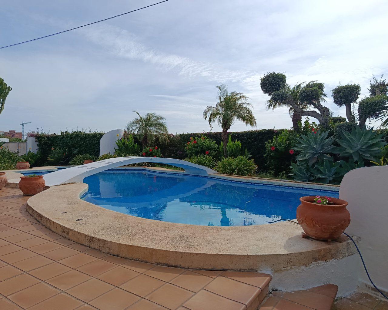 Villa for Sale in Oliva