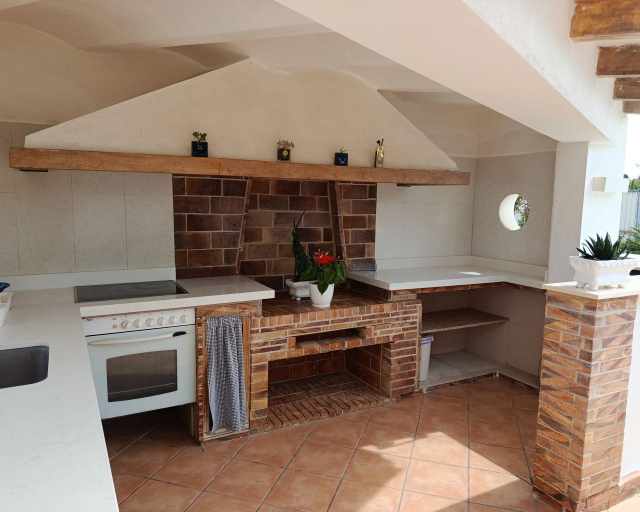 Villa for Sale in Oliva