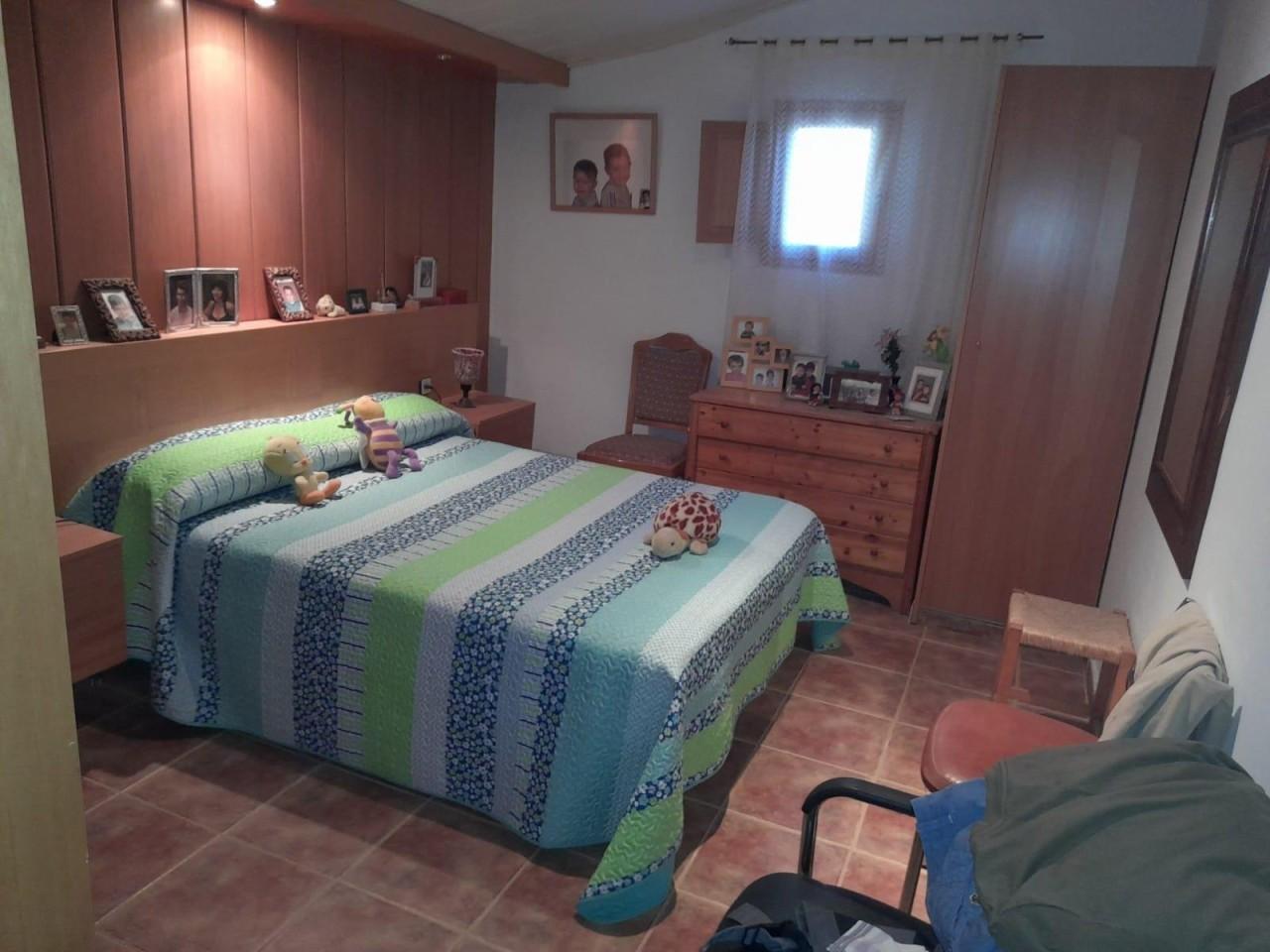 Villa for Sale in Flix