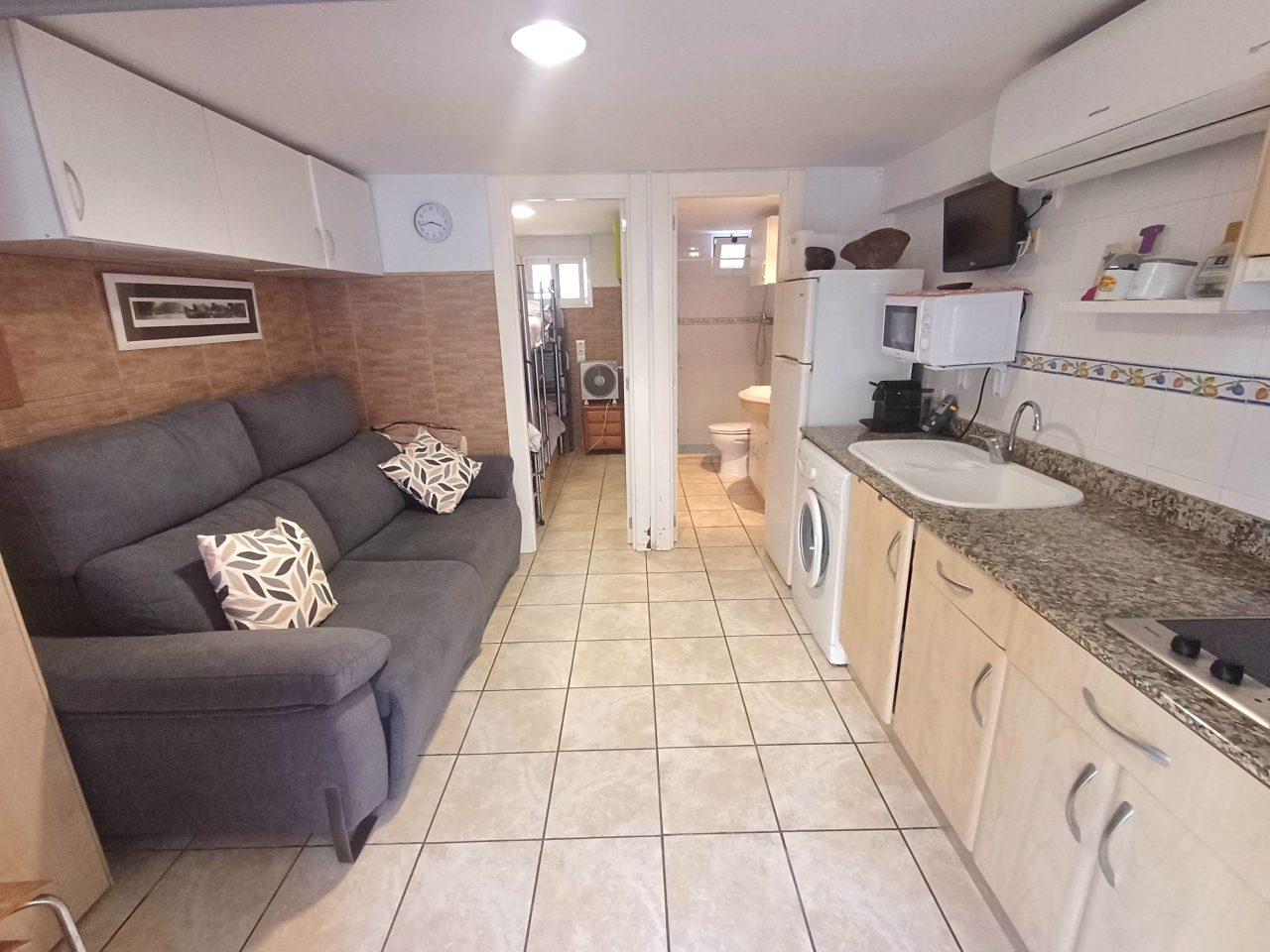 Apartment for Rent in Oliva