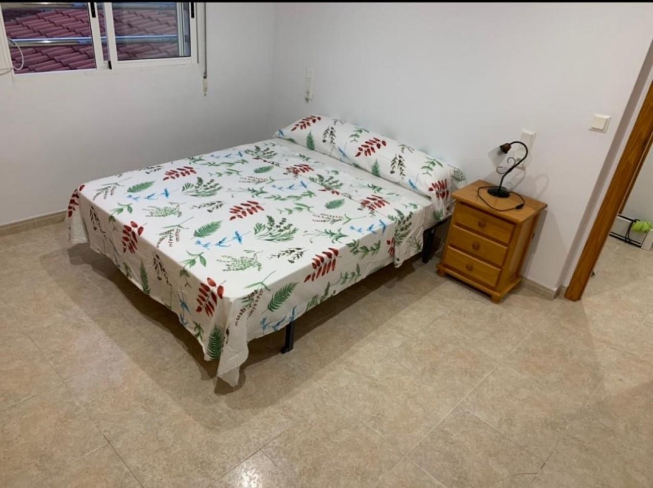 Apartment for Rent in Oliva