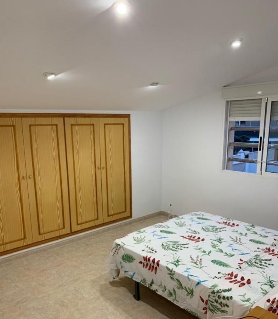Apartment for Rent in Oliva