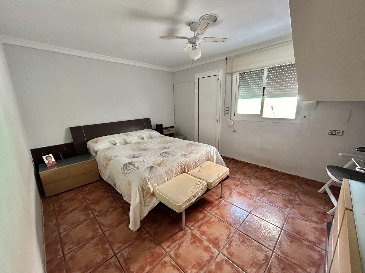 Villa for Sale in Oliva