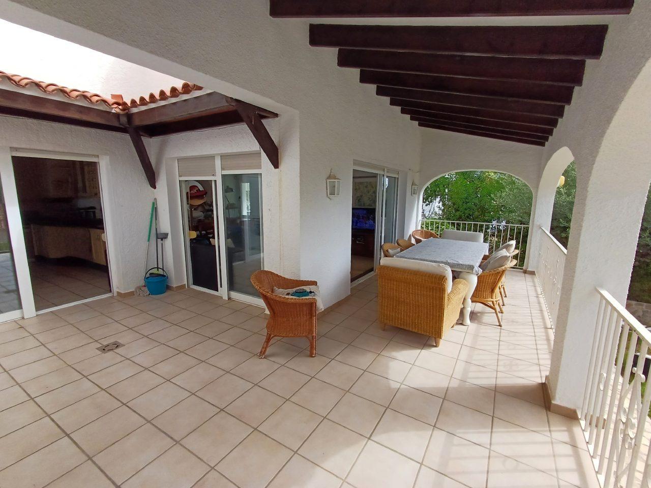 Villa en Alquiler en Oliva