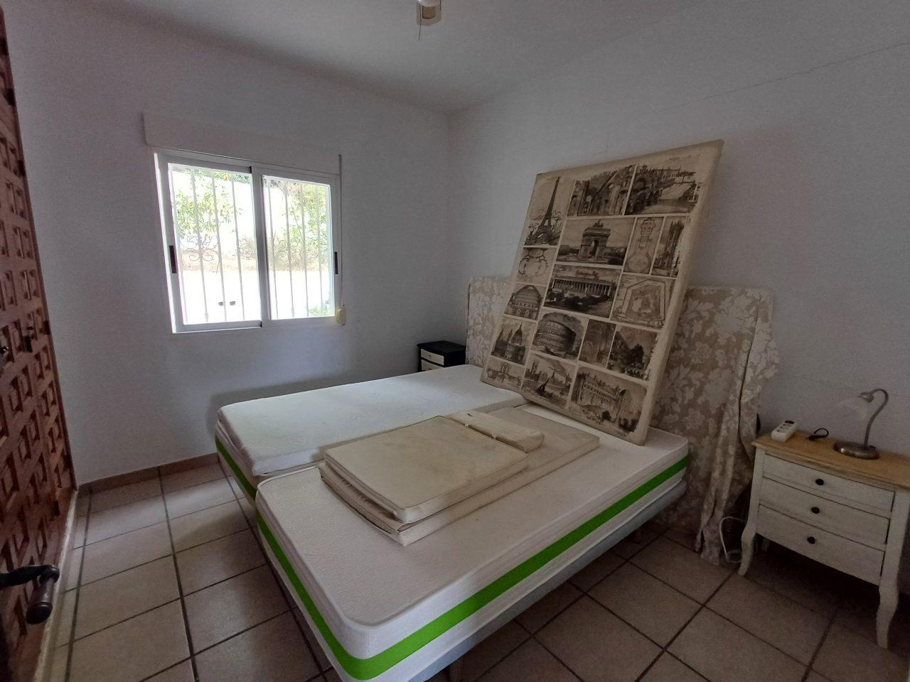 Villa en Alquiler en Oliva