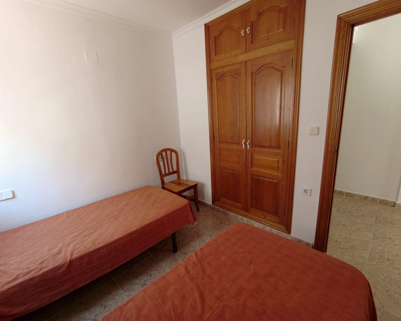Apartment for Rent in Oliva