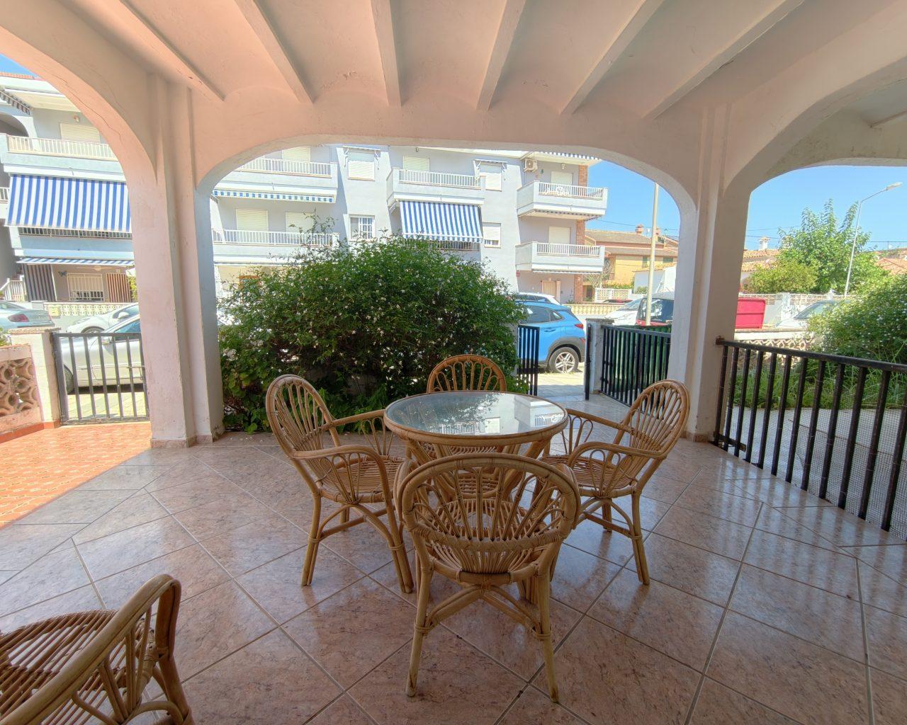 Apartment for Rent in Oliva