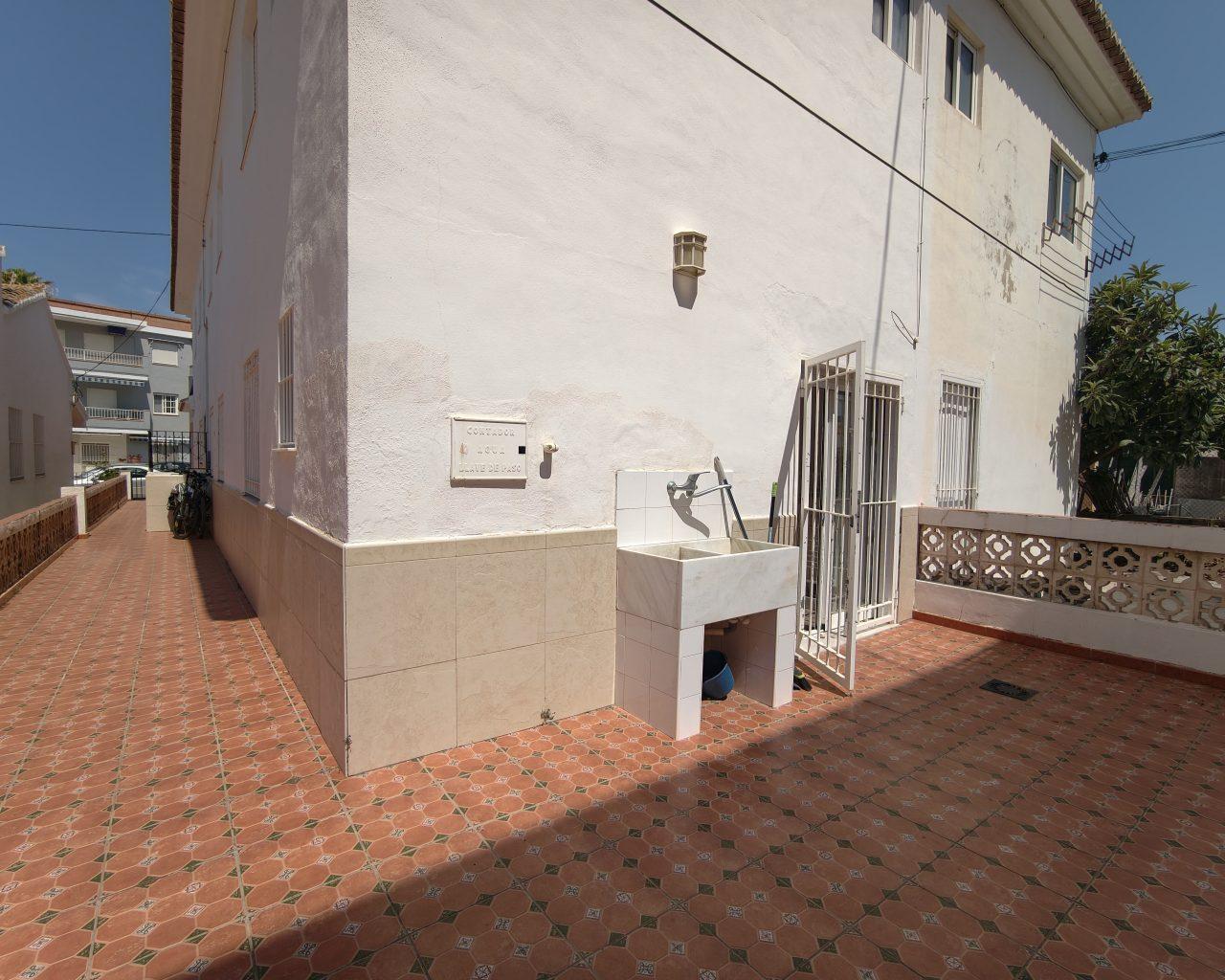 Apartment for Rent in Oliva