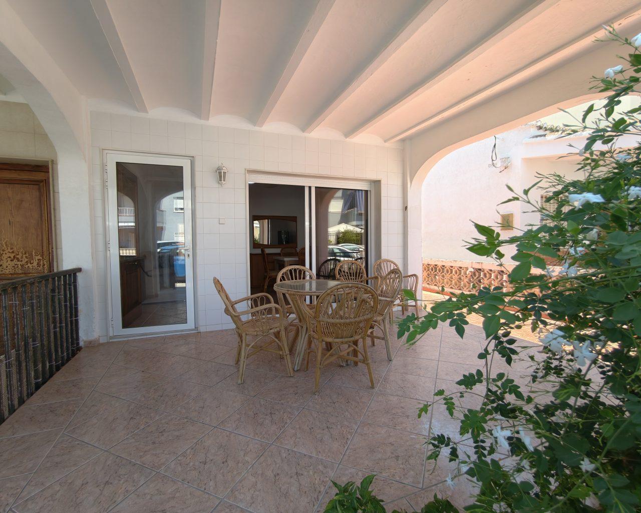 Apartment for Rent in Oliva