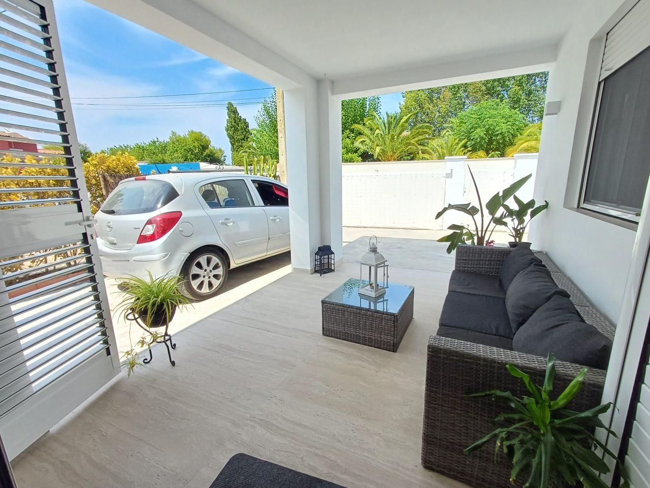 Villa for Rent in Oliva
