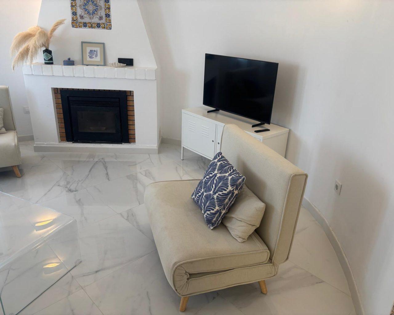 Apartment for Rent in Oliva