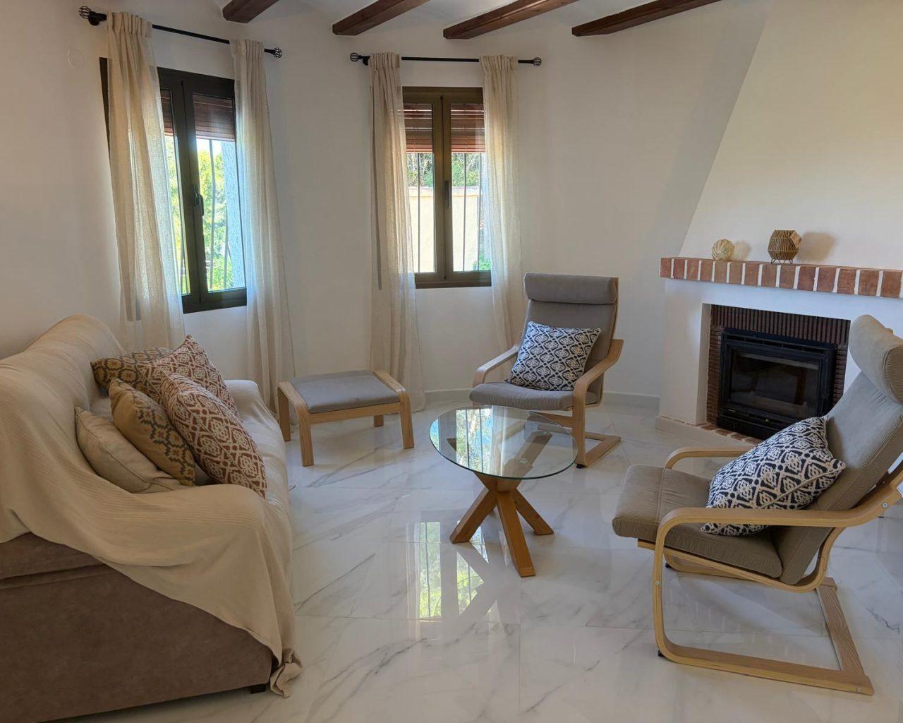 Apartment for Rent in Oliva
