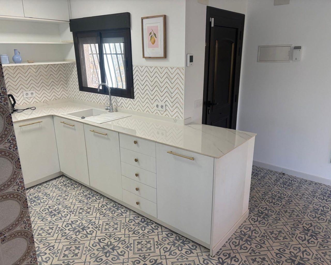 Apartment for Rent in Oliva