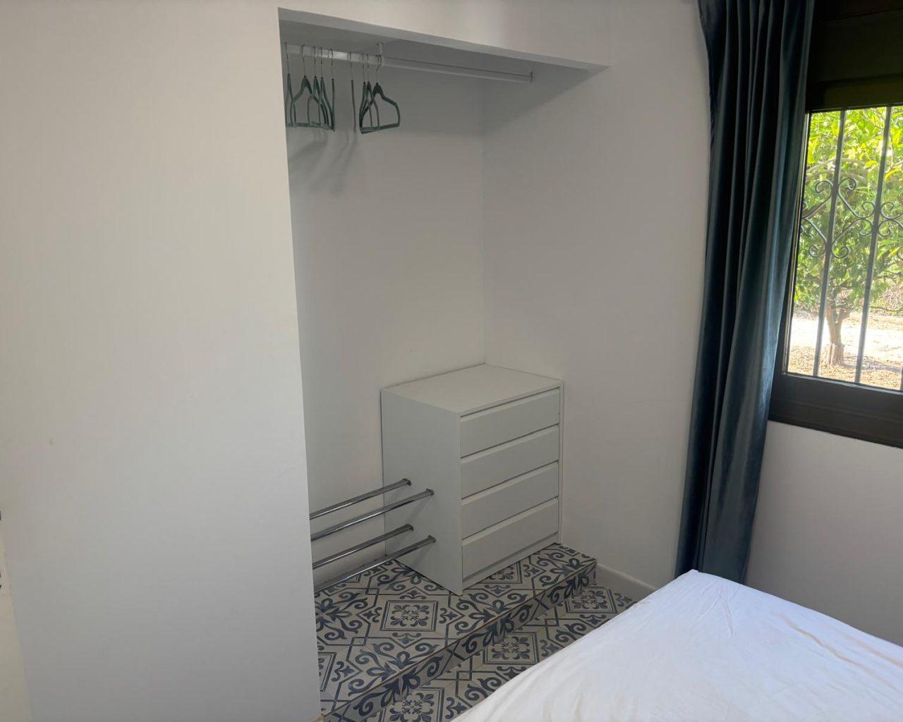 Apartment for Rent in Oliva