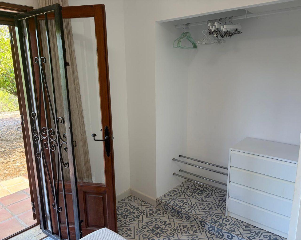 Apartment for Rent in Oliva