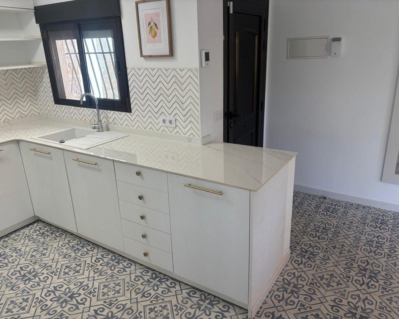 Apartment for Rent in Oliva