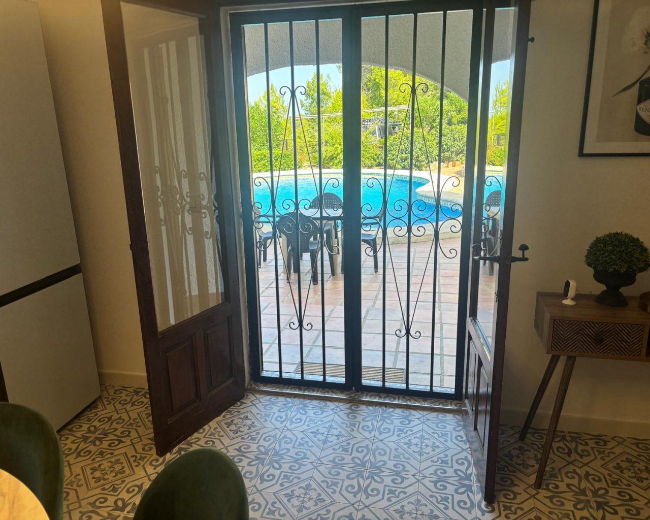 Apartment for Rent in Oliva