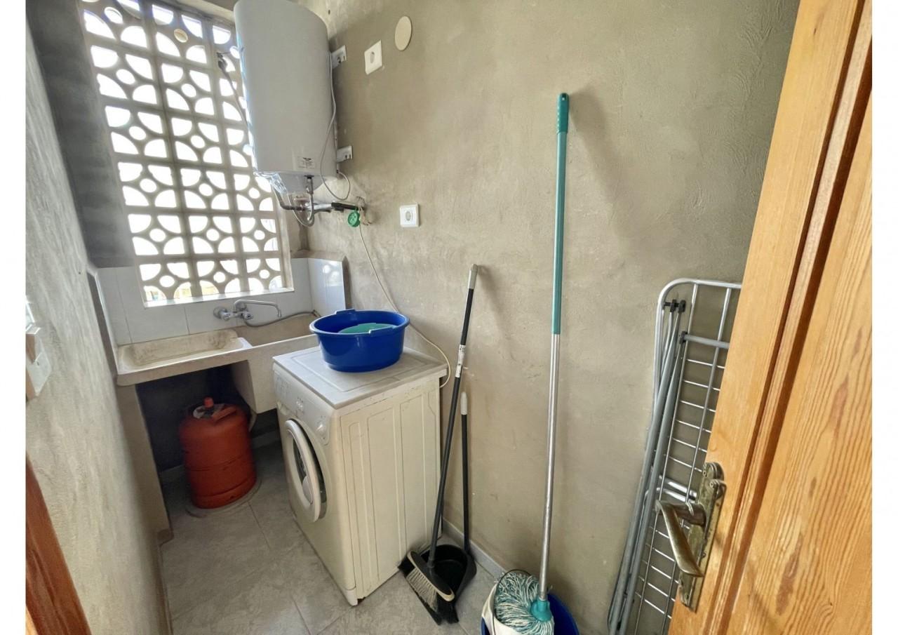 Apartment for Rent in Oliva