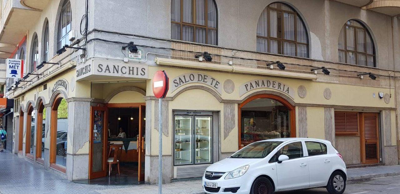 Premise for Sale in Oliva