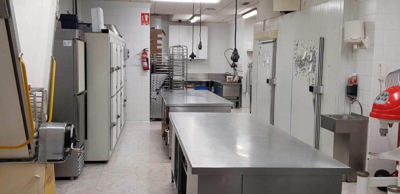 Premise for Sale in Oliva
