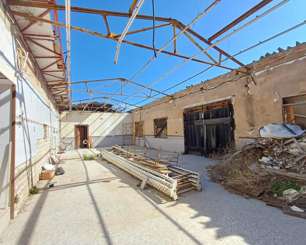 Finca en Venta en Oliva
