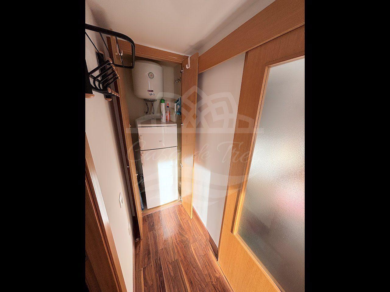 Apartment for Rent in Oliva