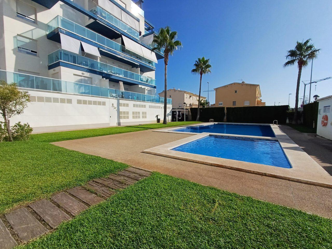 Apartamento en Alquiler en Oliva